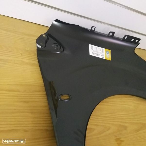 Guarda-lamas Berlingo Partner modelo: 2008 até 2018 novo