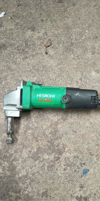 Nożyce elektryczne do blachy HITACHI CN16SA