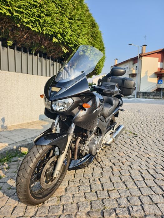 Yamaha TDM 900 – poucos kms, muita vontade de andar