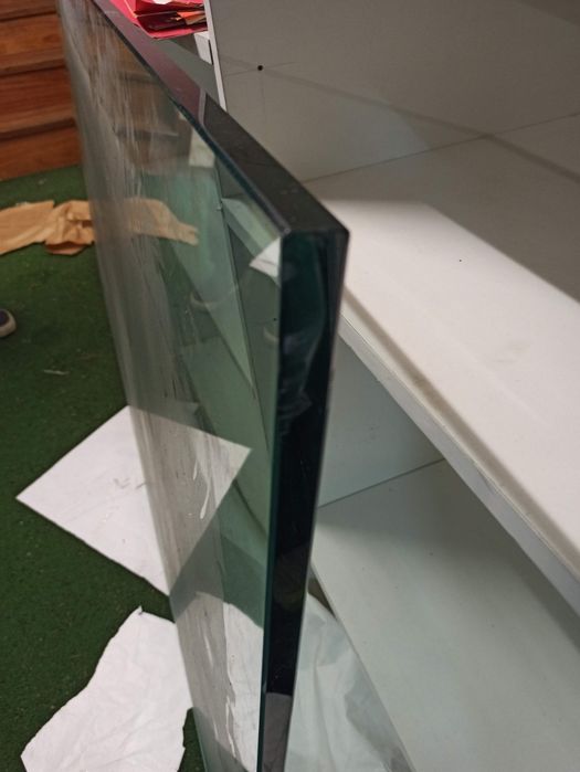 Vidro de mesa temperado