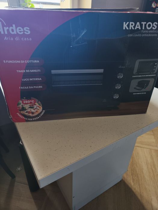 Mini piekarnik elektryczny