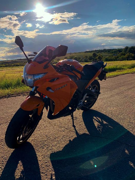 Продам мотоцикл Geon Tossa 4V