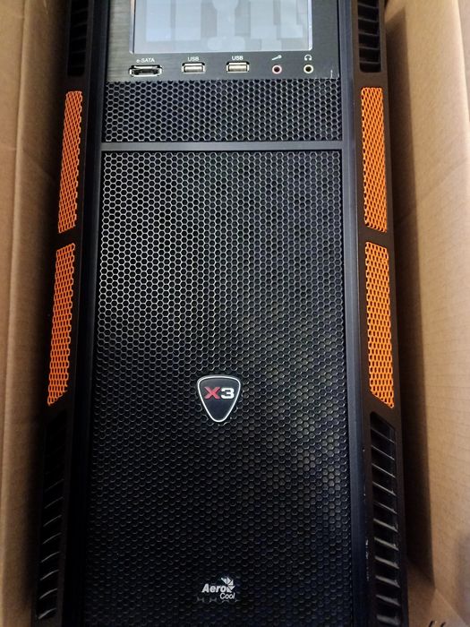 XPRESATOR X3 корпус для игрового ПК