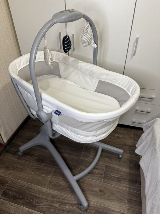 Кроватка , стільчик, шезлонг Chicco Baby Hug Air 4 в 1