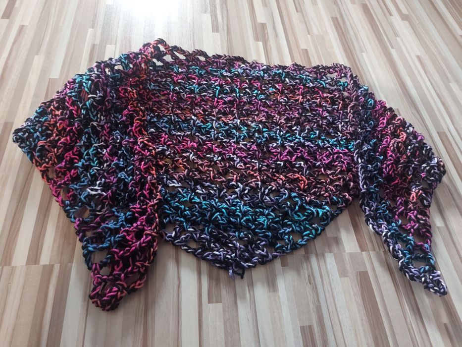 Chusta handmade.
