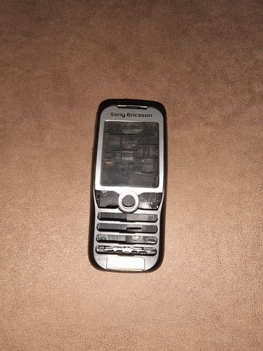 Sony Ericsson К500 та Z530