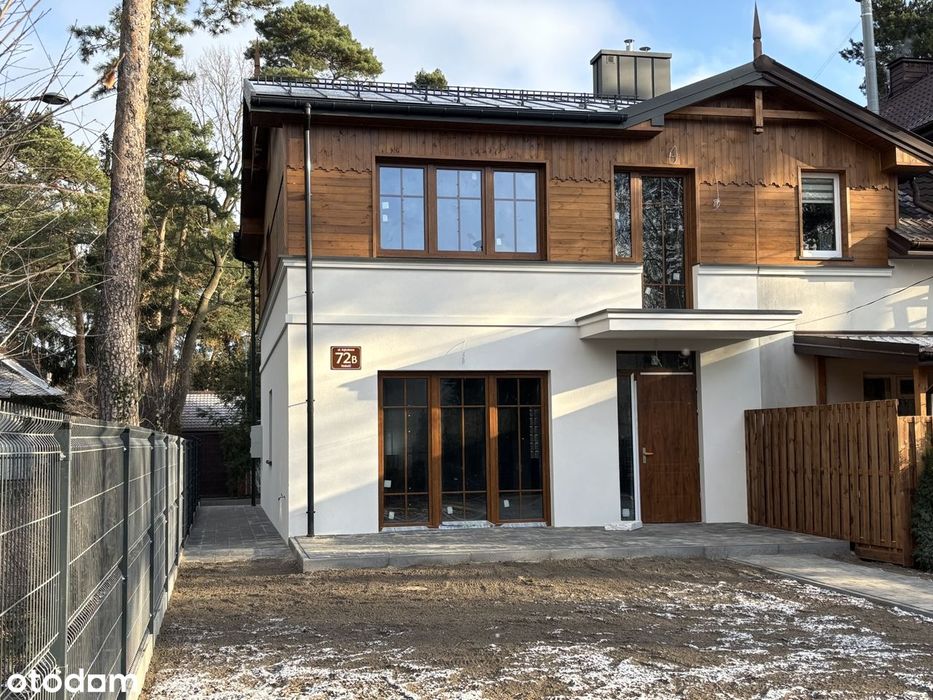 Nowy Bliźniak W Centrum Radości