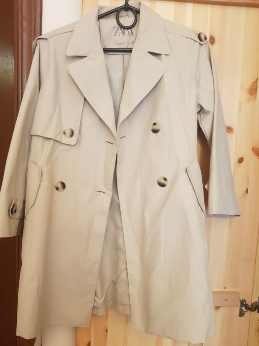 Детский плащ ZARA на 8-9 лет