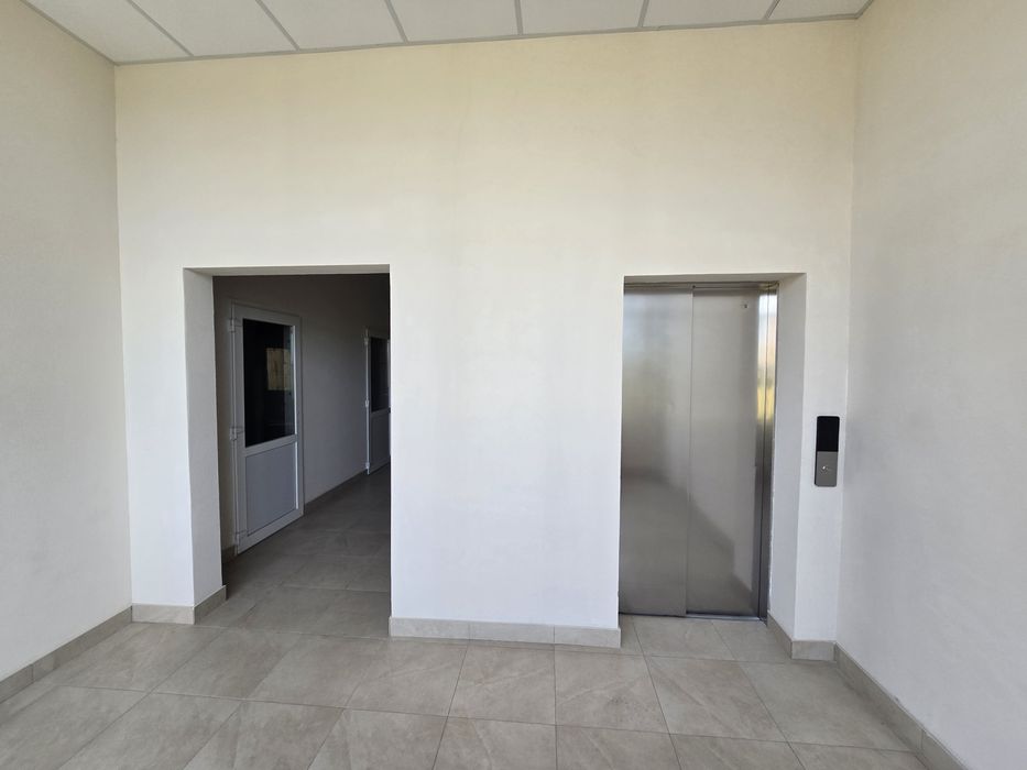 Есть свет,вода,тепло.  под Офис, мастерскую, фотостудию, швейный цех