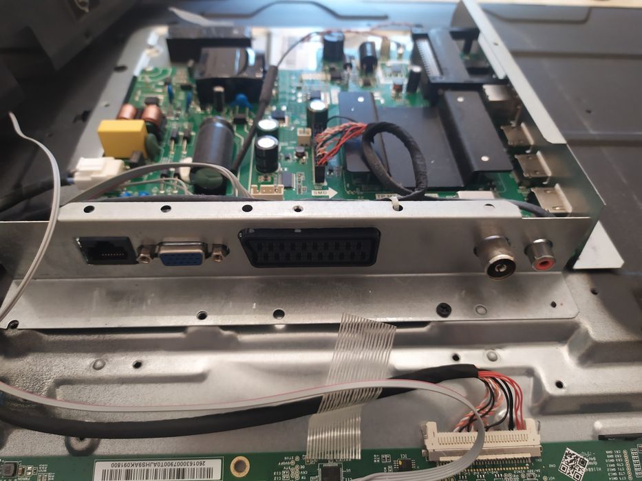 Smart TV Silver ip-le32/410004 para peças