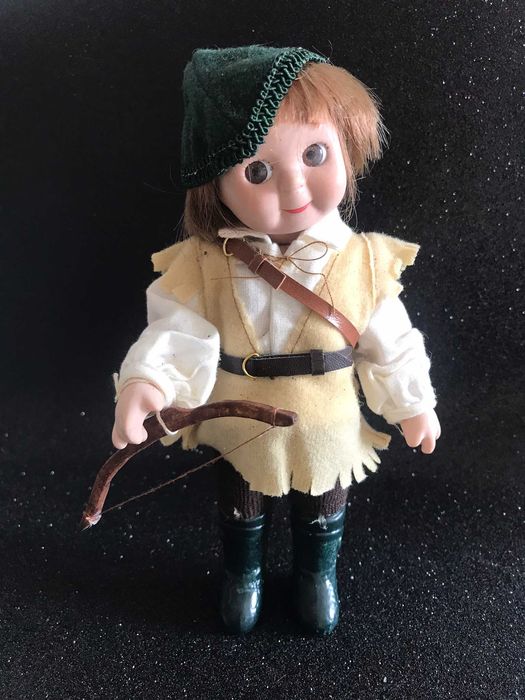 Boneco de Porcelana Robin dos Bosques