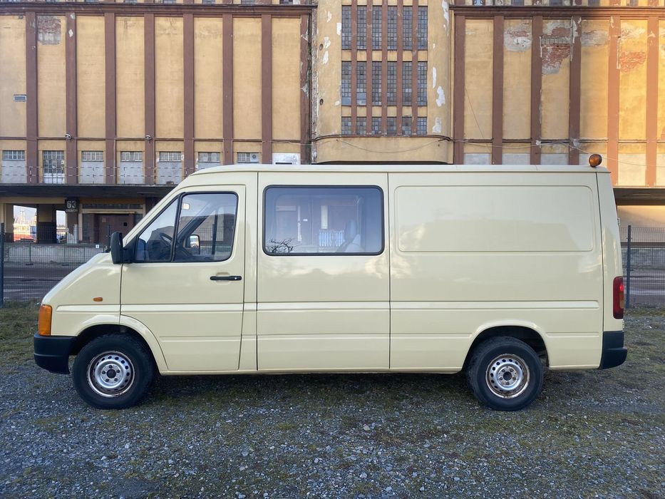 Volkswagen LT35  VW LT35 2001 2,5TDI (Specjalny + Blokada mostu)