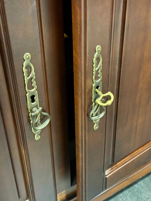 Aparador madeira maciça para sala