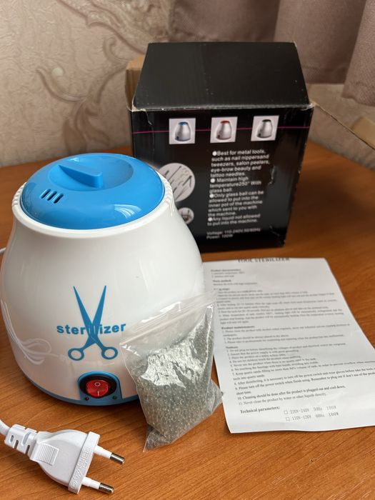 Кульковий стерилізатор для манікюрних та перукарських інструментів