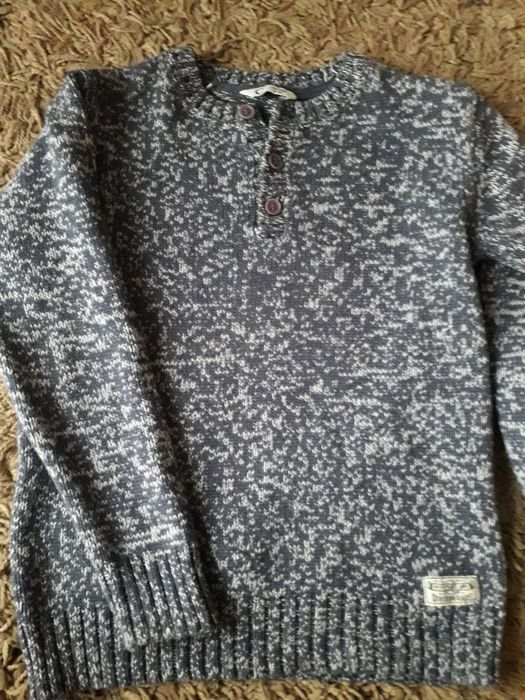 Sweter rozm. 122