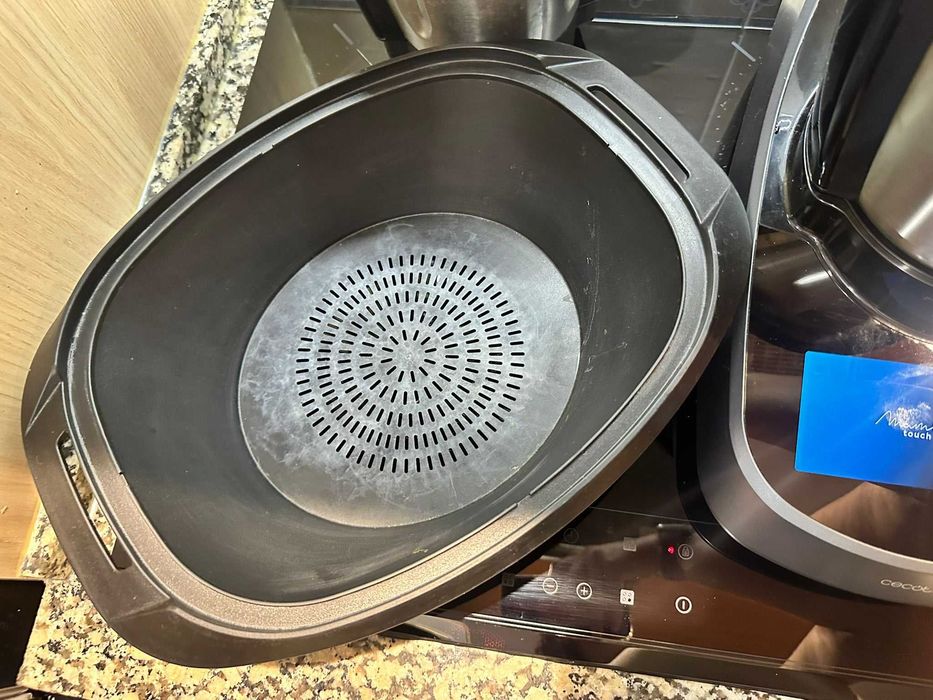 Robot de Cozinha Mambo Touch com dois copos