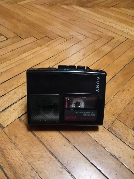 Аудио плеер-диктофон SONY TCM-S66V.