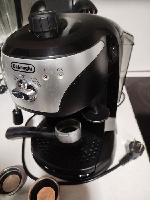 Máquina de Café Delonghi