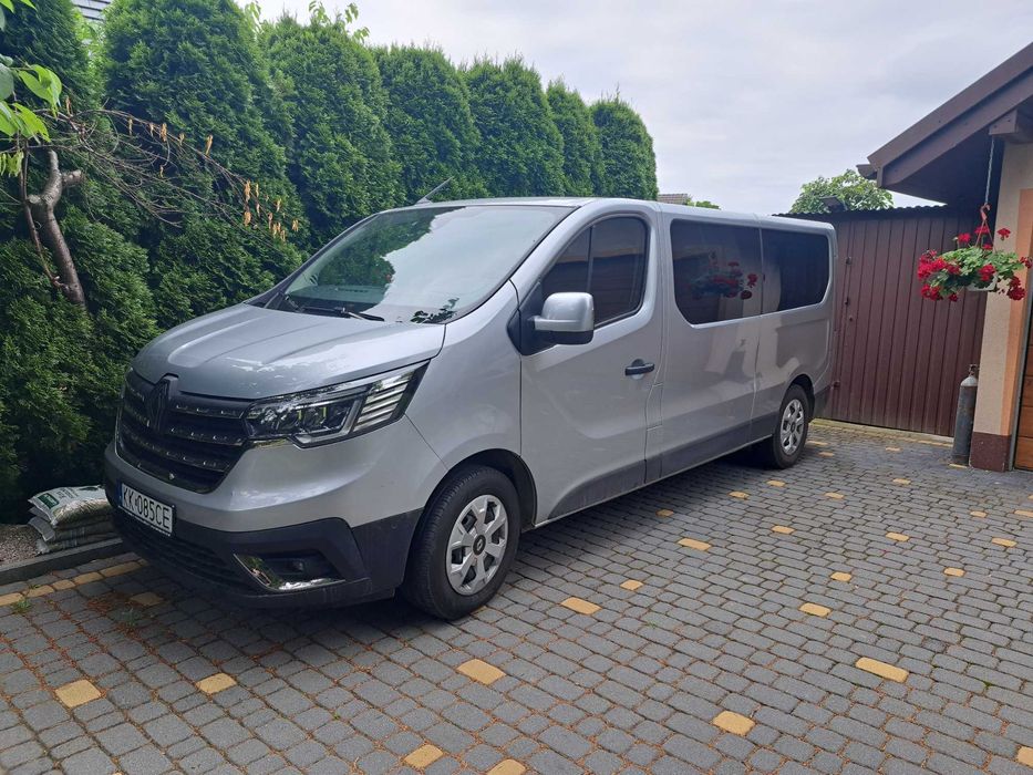 BUS 9os na już / Renault Trafic Combi 9-os.| Nowy | Bogate wyposażenie | Diesel Automat