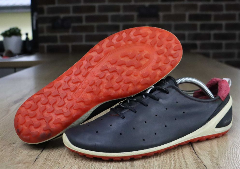 Ecco biom skórzane damskie półbuty 39 ( 26 cm)