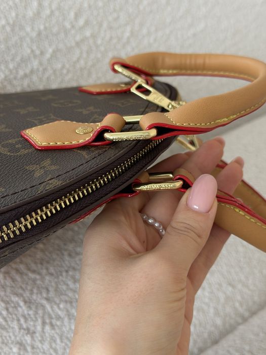 Сумка Louis Vuitton Alma BB