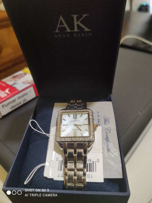 Relógio de senhora Anne Klein