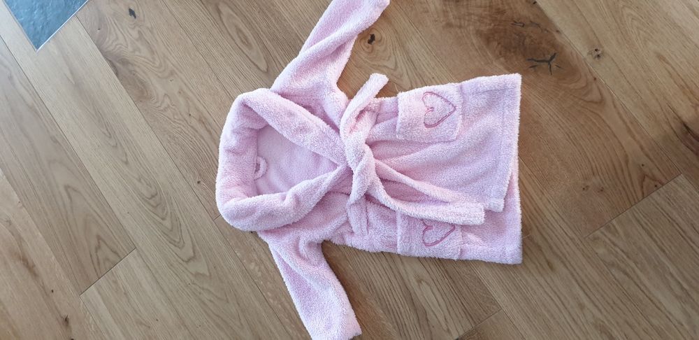 Szlafrok dla dziewczynki r.92