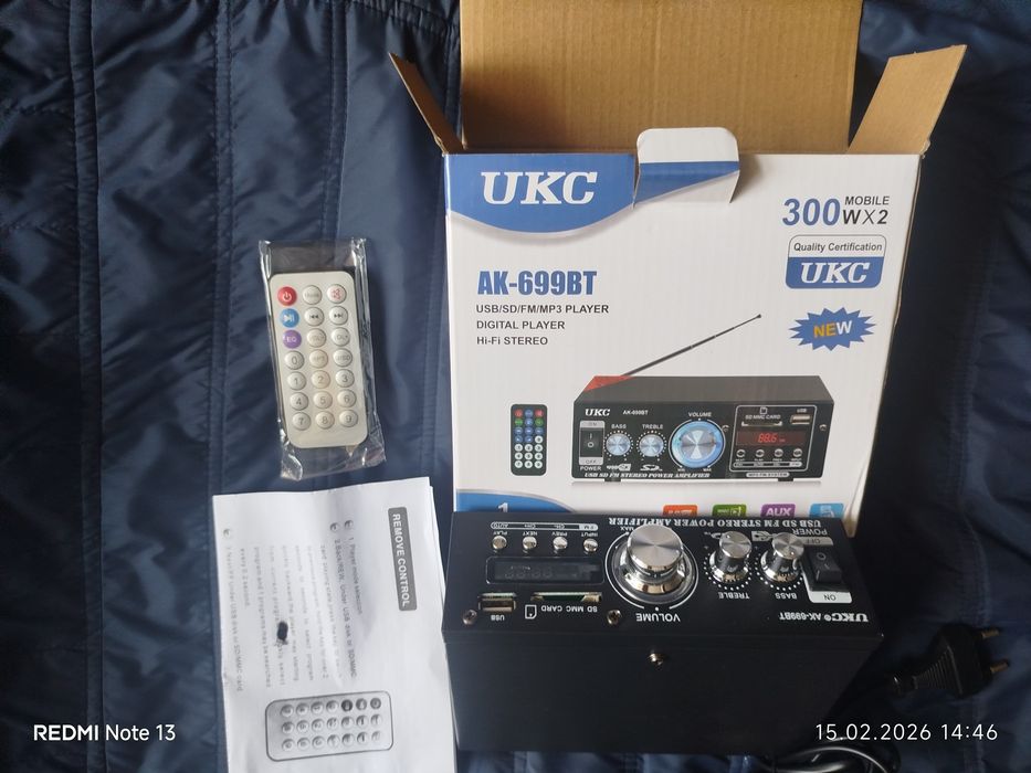 Продам классный новый малогабаритный усилитель UKC AK-699BT