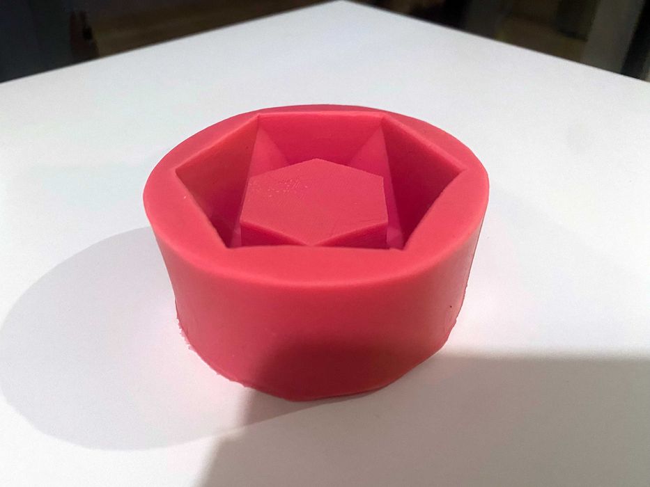 Forma silikonowa do zrobienia garnka do żywicy, gipsu, betonu