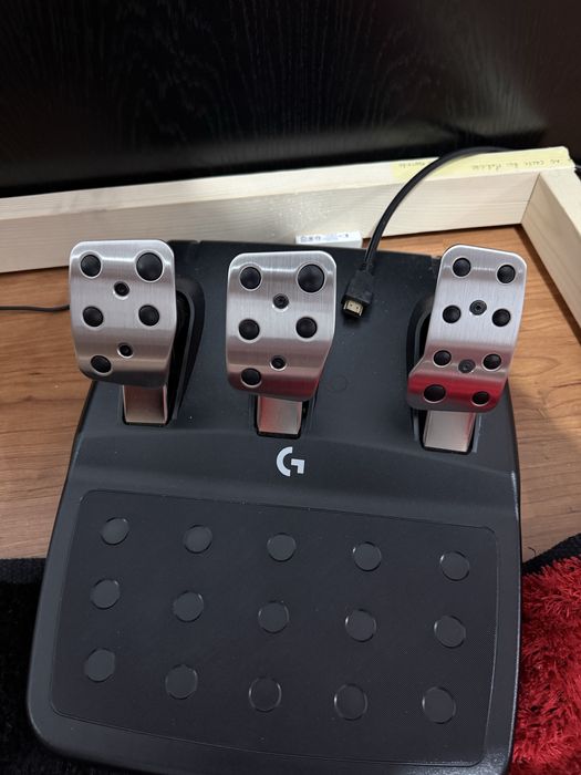 Volante gaming G923