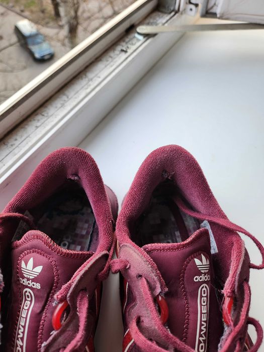 Кроссовки adidas