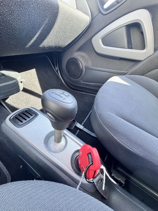 SMART FORTWO 1.0 gasolina 2008 patilhas F1 nacional 18 meses de garantia