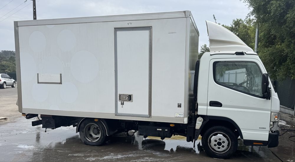 Mitsubishi canter fuso
