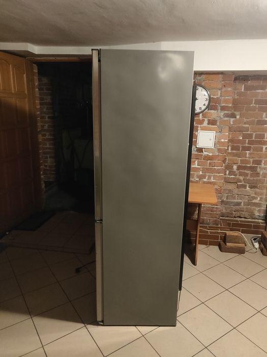 Sprzedam lodówka Whirlpool A++