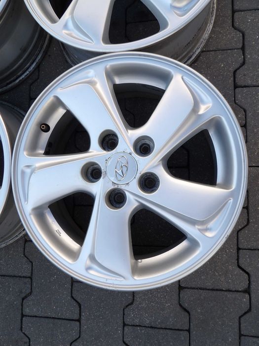 felgi aluminiowe 16 hyundai 5x114,3