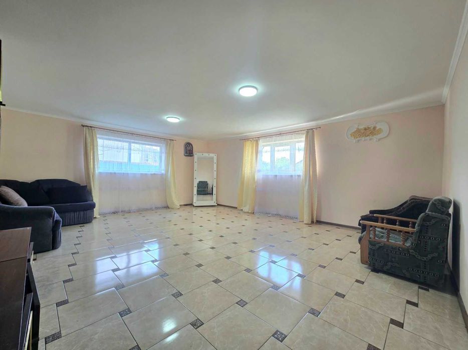 Продаж 3 поверхового Будинку з ремонтом 1й поверх Рясне Руське Львів