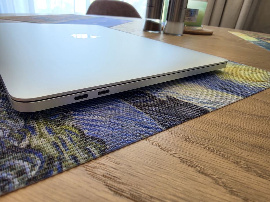 MacBook Pro 13″ M1 Touch Bar, 2021 - 8/256 GB