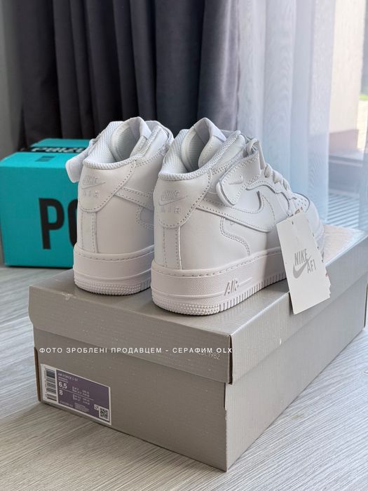 36-45 Nike Air Force 1 Mid '07 Black (NEW IN BOX)