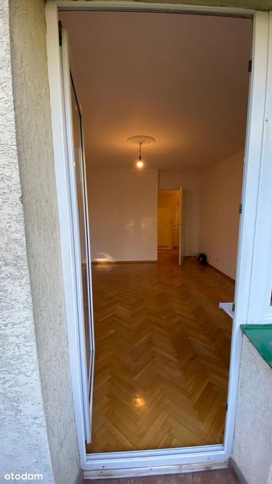Kraków | 30 m² | Balkon | Winda | Parking | Gotowe do wejścia