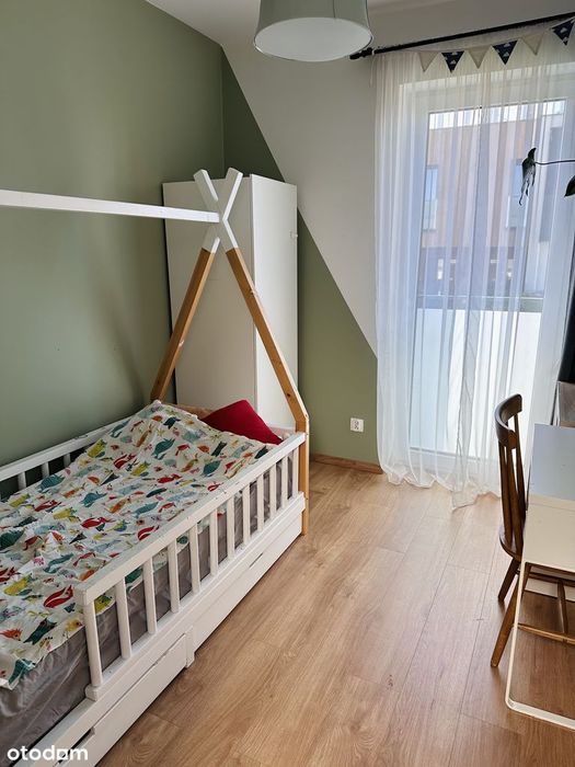 93 m² | Ogród 130 m² | Taras na dachu | Pompa ciepła | 11 min do Rynku