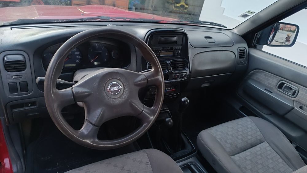 Nissan Navara D22 2.5   4x4
