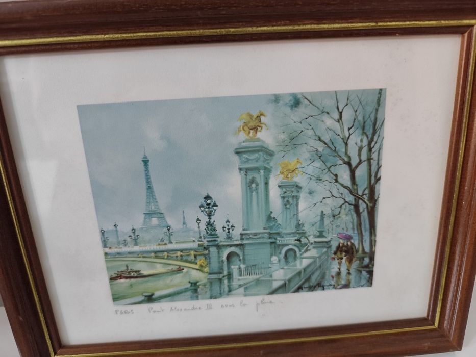 Molduras com lindas  imagens de França.