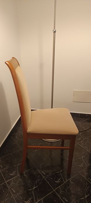 Mesa de sala de jantar com conjunto de 6 cadeiras