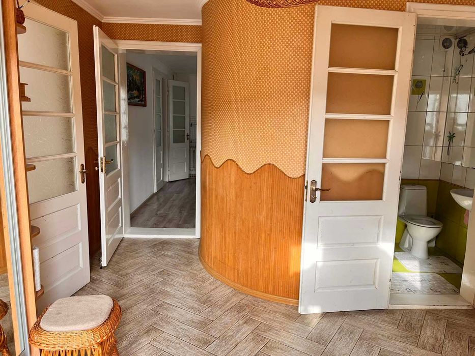 Затишний будинок для сімʼї в довгострокову оренду