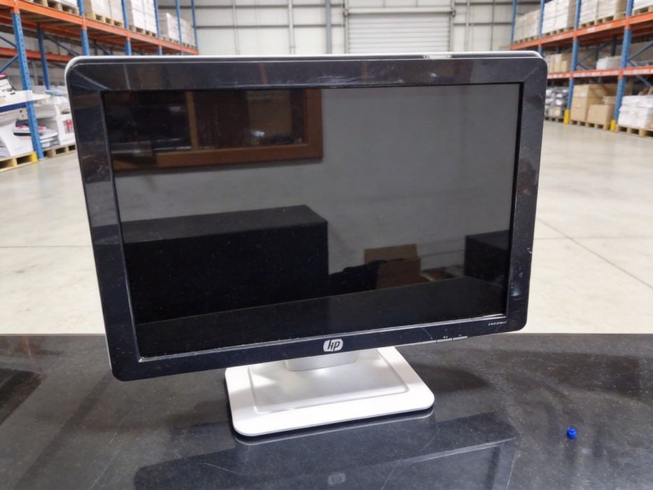 Monitor HP Widescreen 22 Polegadas Preto Base Prateada Felgueiras