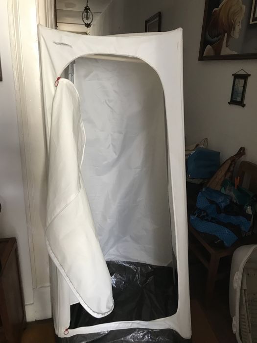 Roupeiro Ikea, Jarra 30cm porcelana Belle Époque e outros