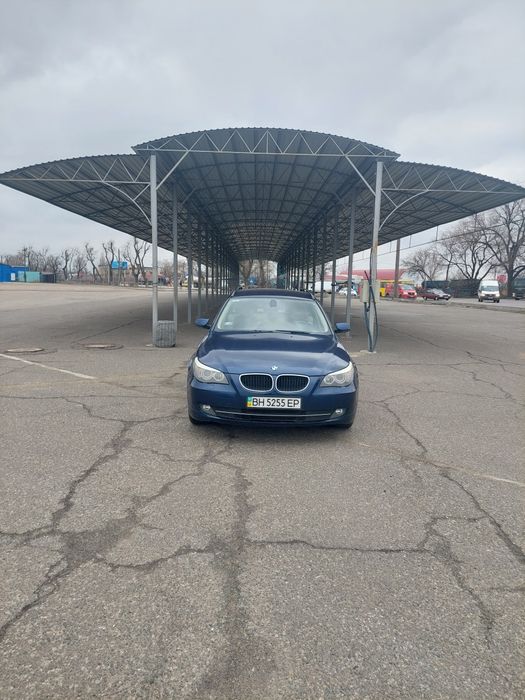 Продам BMW e61 520d