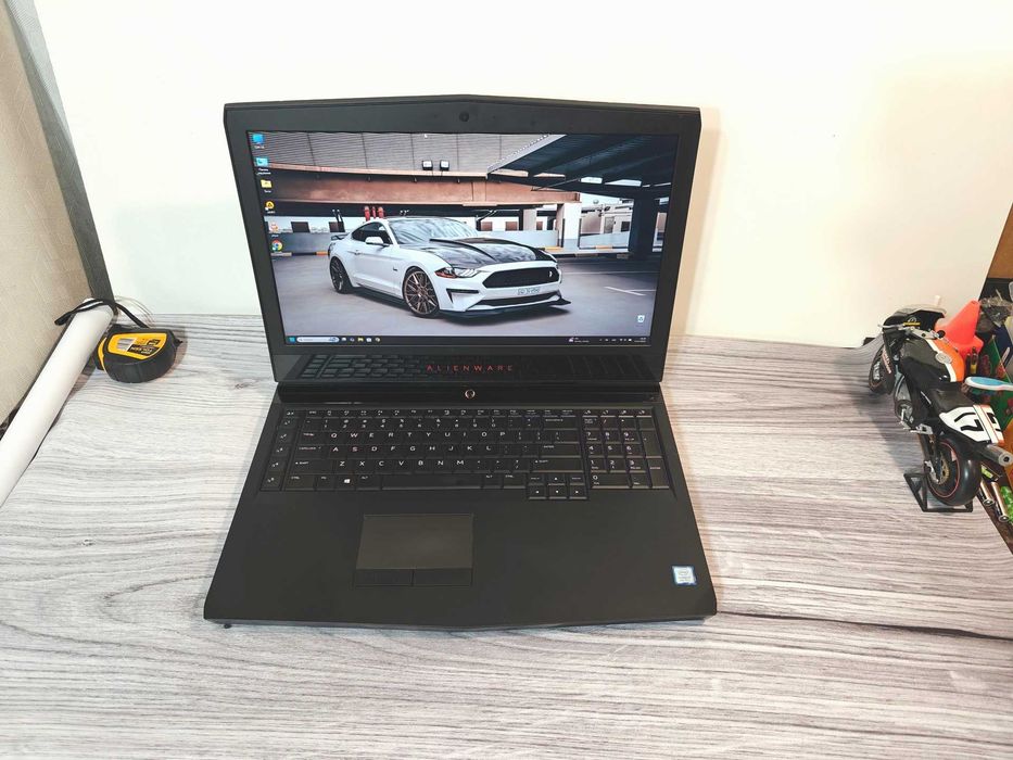 Ноутбук Alienware 17 R5 FHD 8750H 32GB 1TB SSD GTX 1070 8GB: 25 500 грн ...