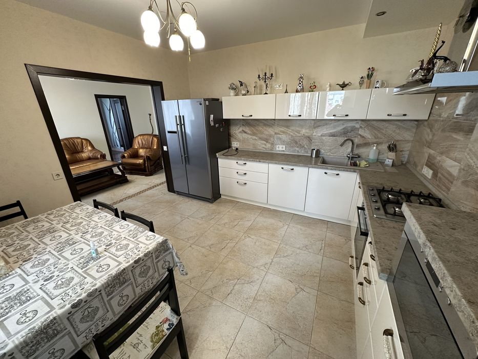 Продаи 3 ком в новом доме ул. Зеленая, Центр, ЦУМ