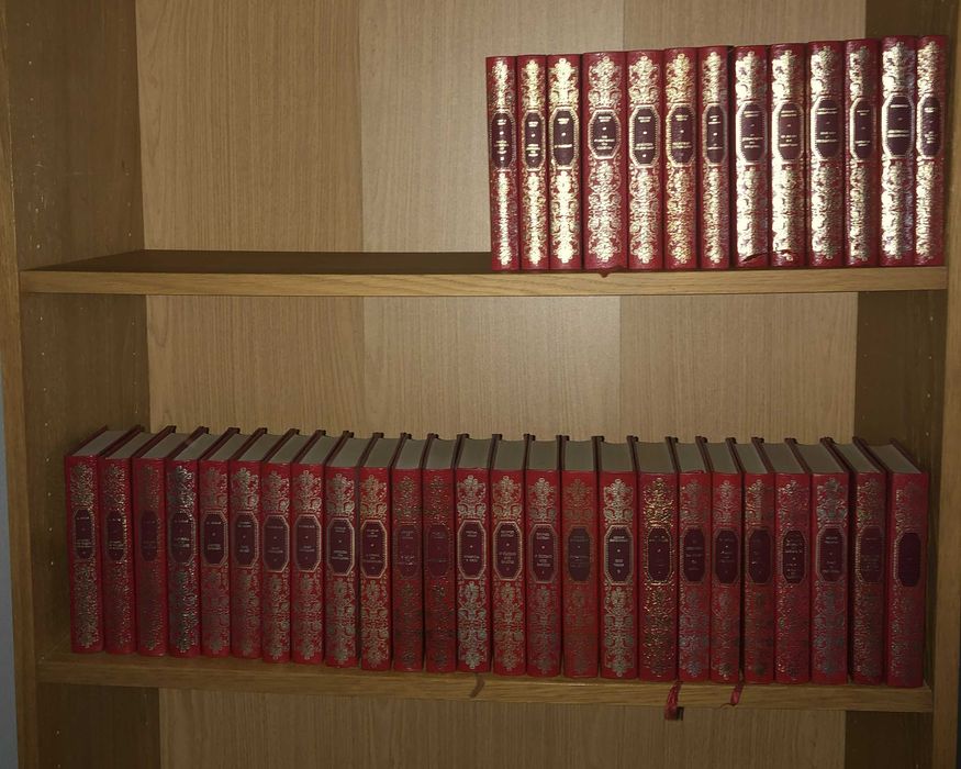 Clássicos da Literatura - Livros encadernados